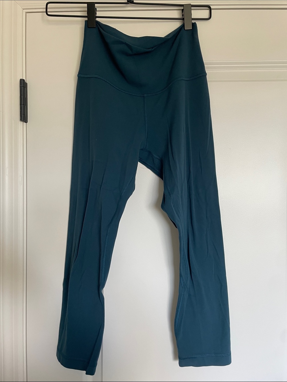 Lululemon Align Cropped Leggings - Picture 5 of 6